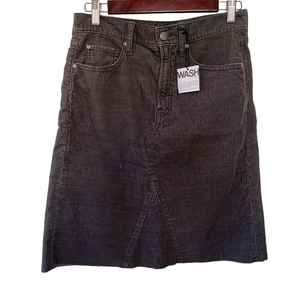GAP Y2K Corduroy Brown A-Line Mini Skirt Size 26 Size 2 Dark Academia